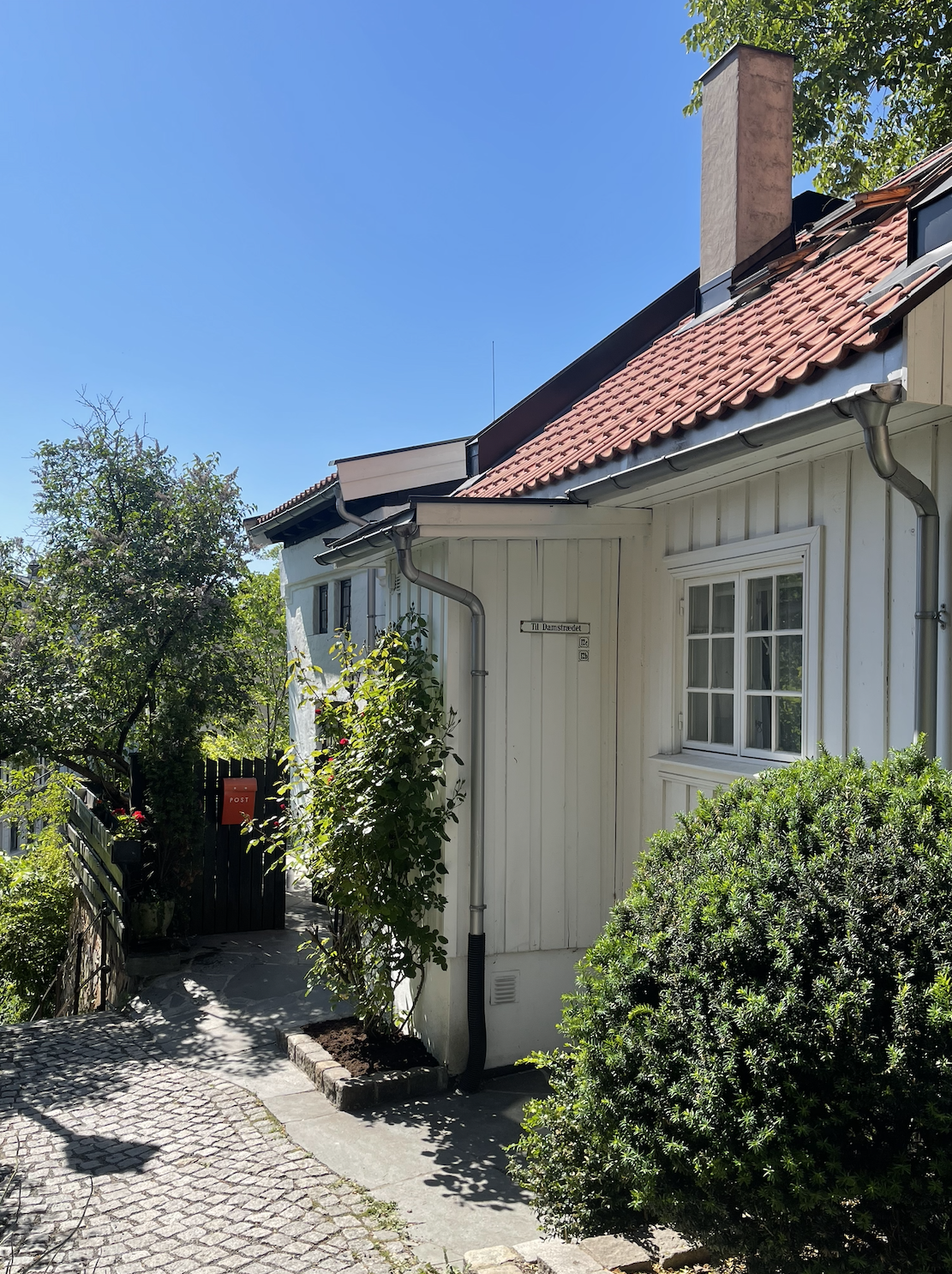 Velkommen til en sjelden mulighet i idylliske Damstredet 12 C/B! Galleribilde