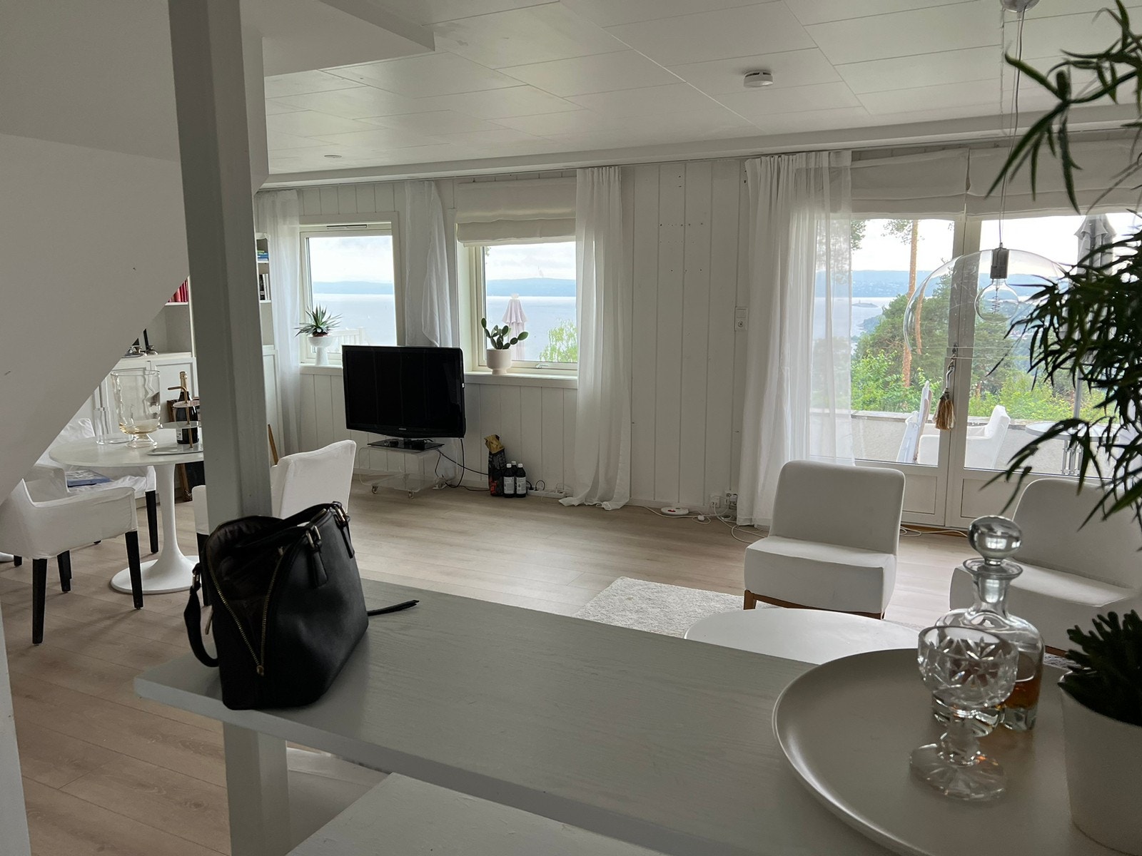 Stue med møbler Galleribilde