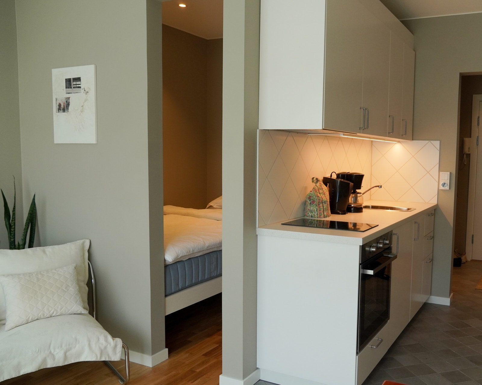 Inngang til alkove Galleribilde