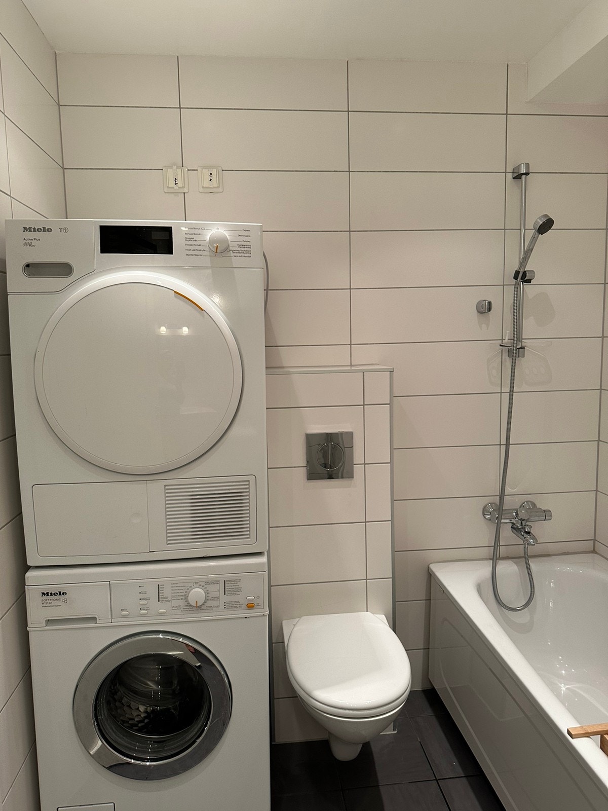 Miele vaskemaskin og Miele tørketrommel Galleribilde