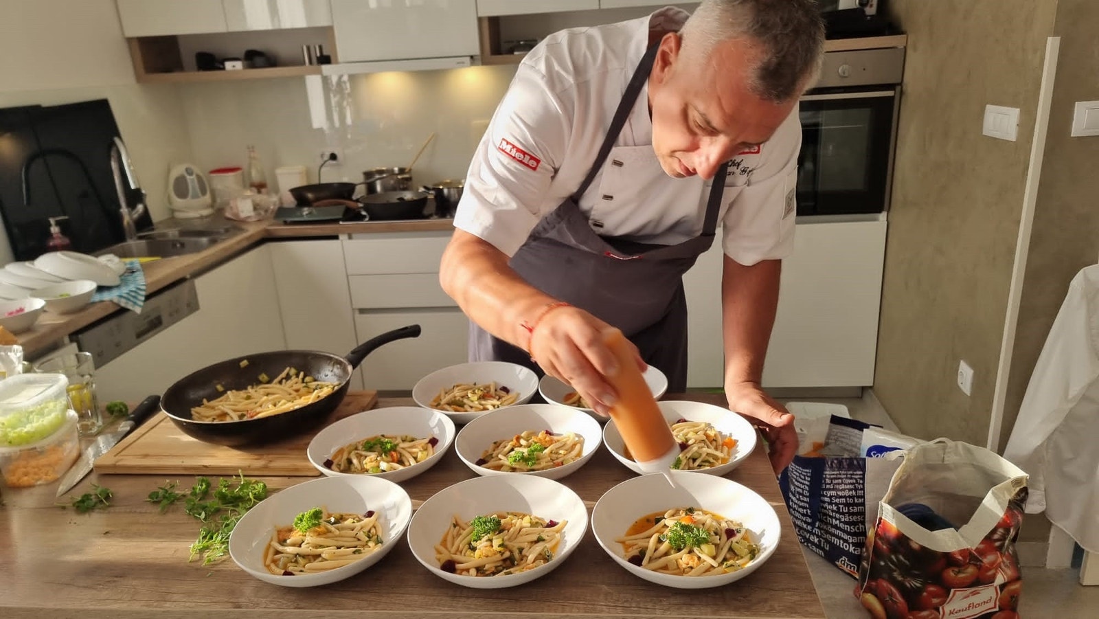 må ordnes på forhånd... Galleribilde