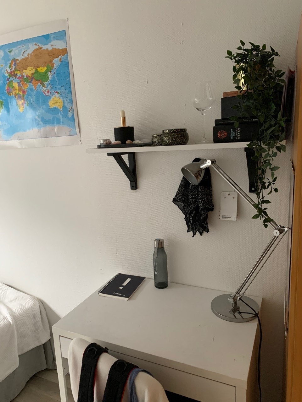 Leil 4 : Soverom 2 mot gaten Galleribilde