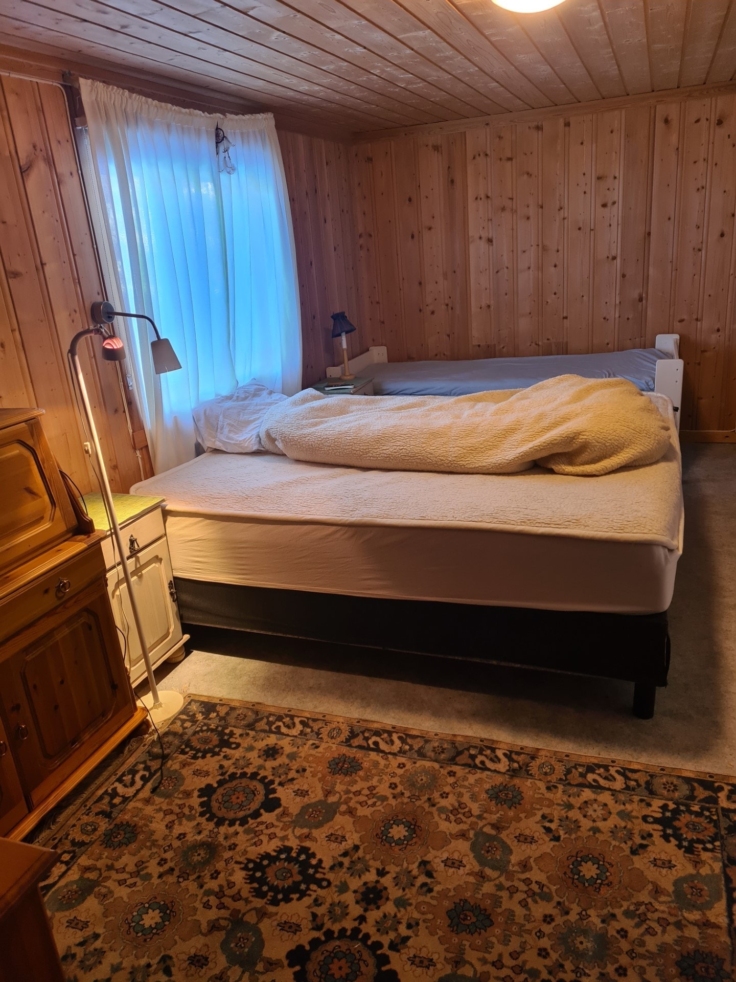 Hovedsoverom nede Galleribilde
