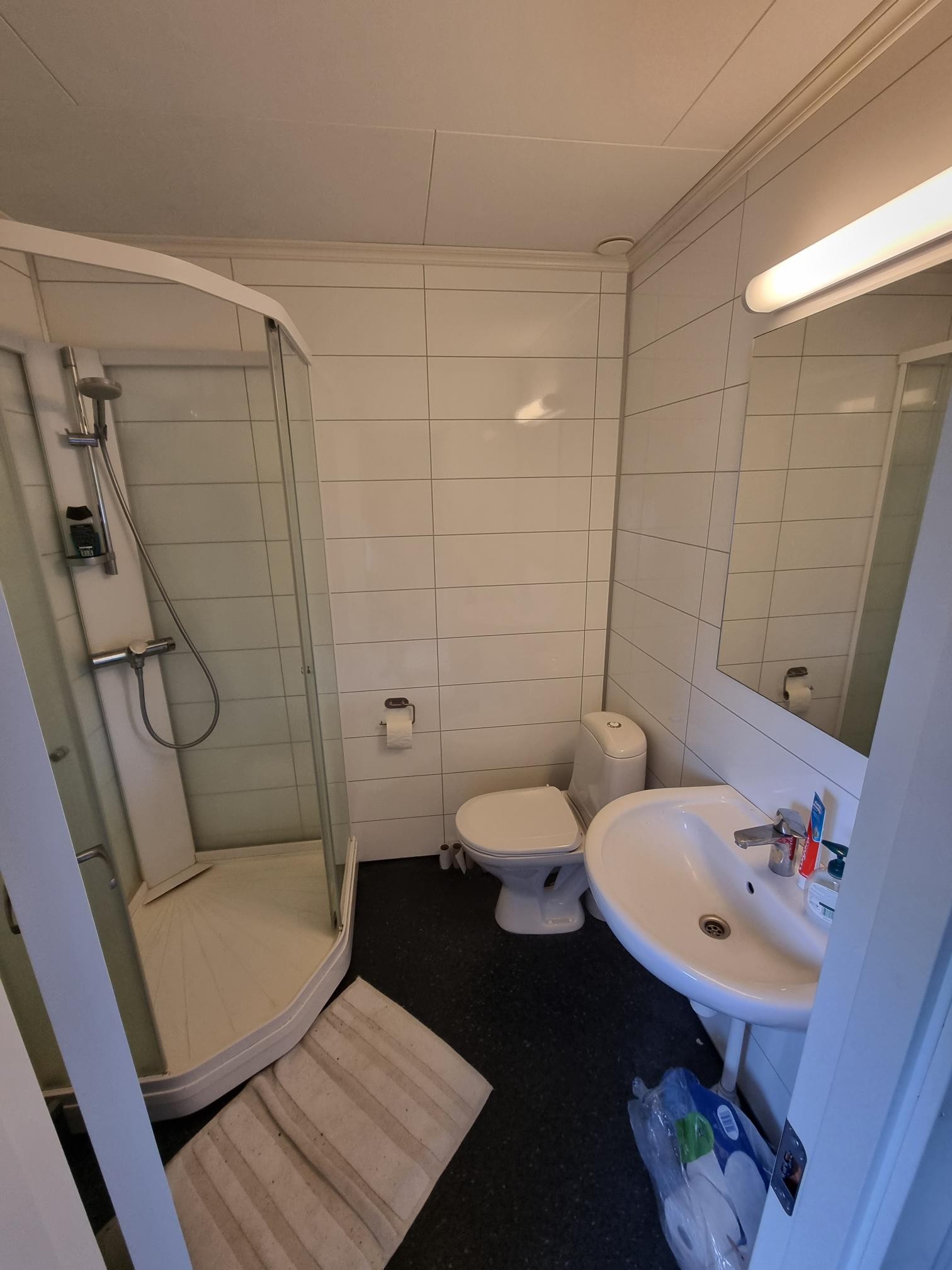 Bad med varmekabler Galleribilde