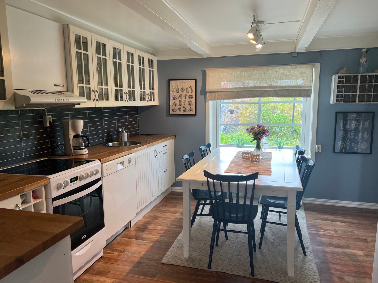 Kjøkken. Galleribilde