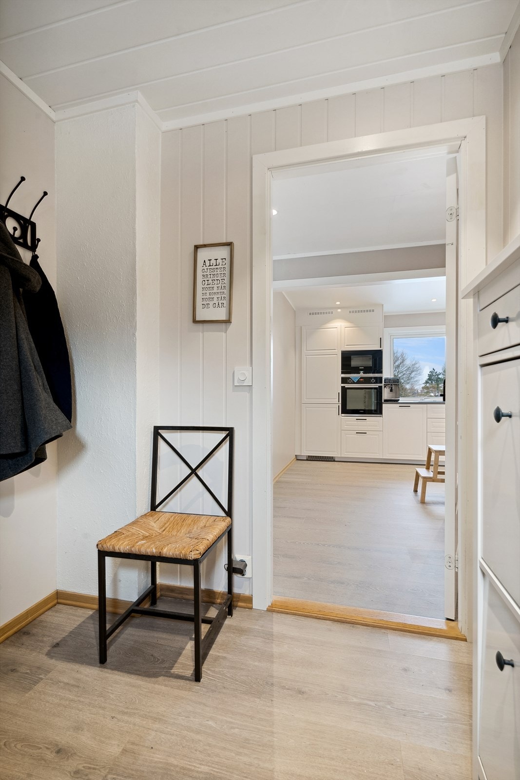 Gang i underetasjen Galleribilde