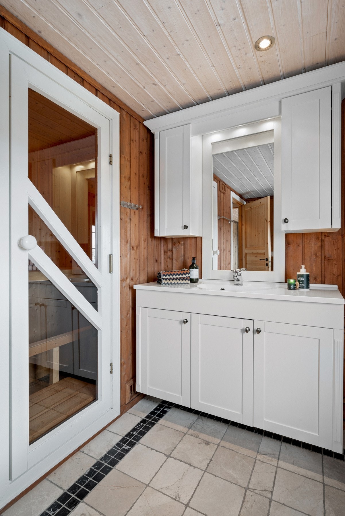 I tilknytting til badet er det en badstue. Galleribilde