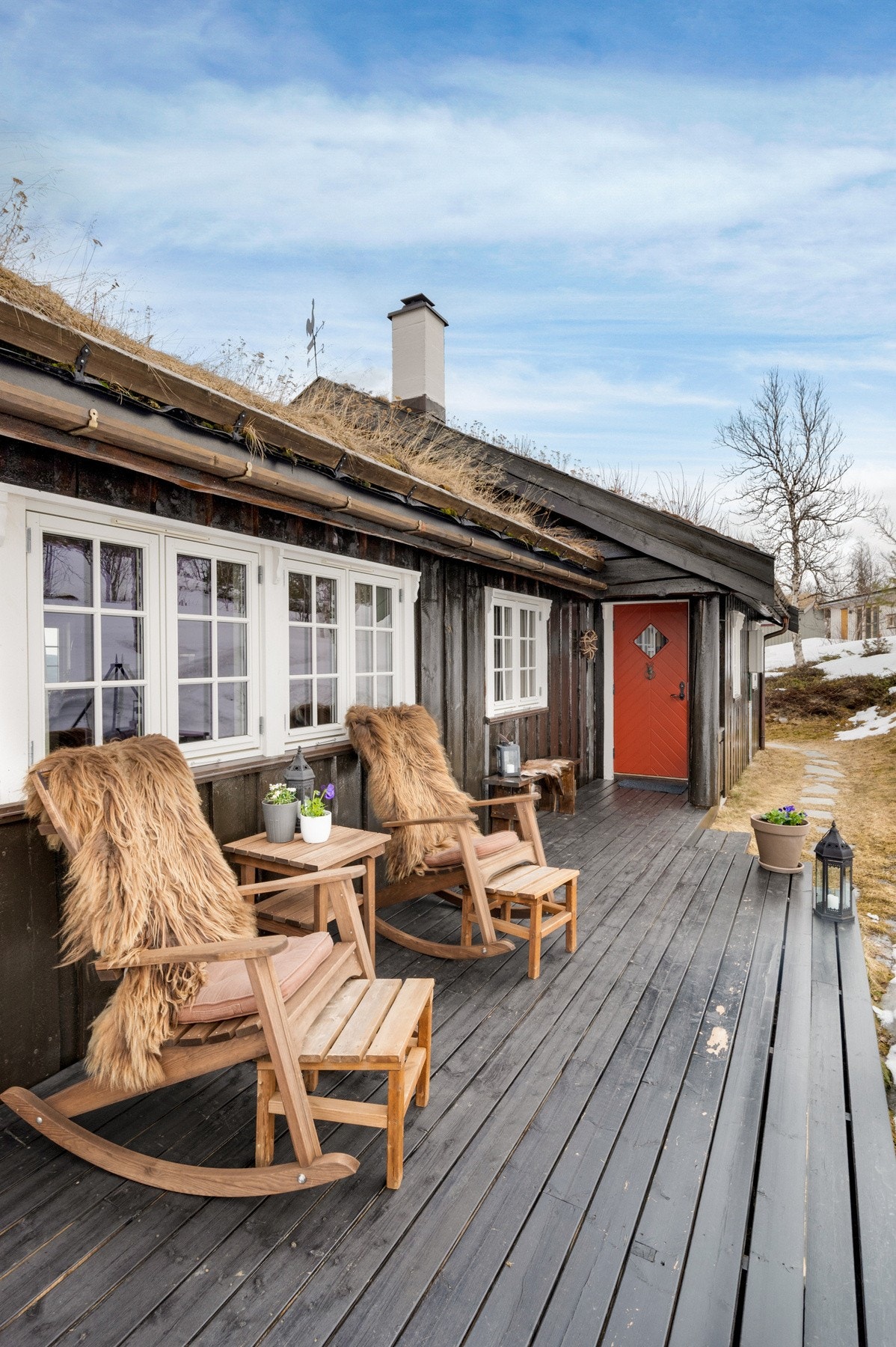 Godt med plass til ønsket utemøblement. Galleribilde