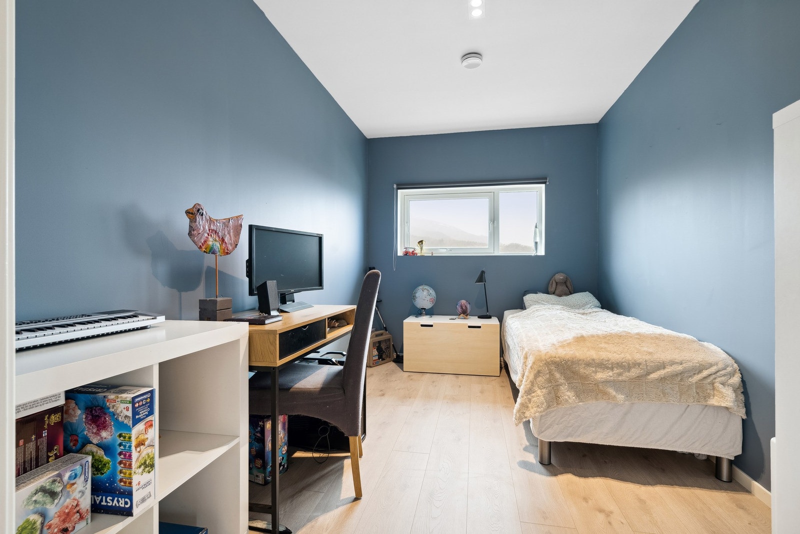 1 av 2 soverom i 1.etasje Galleribilde