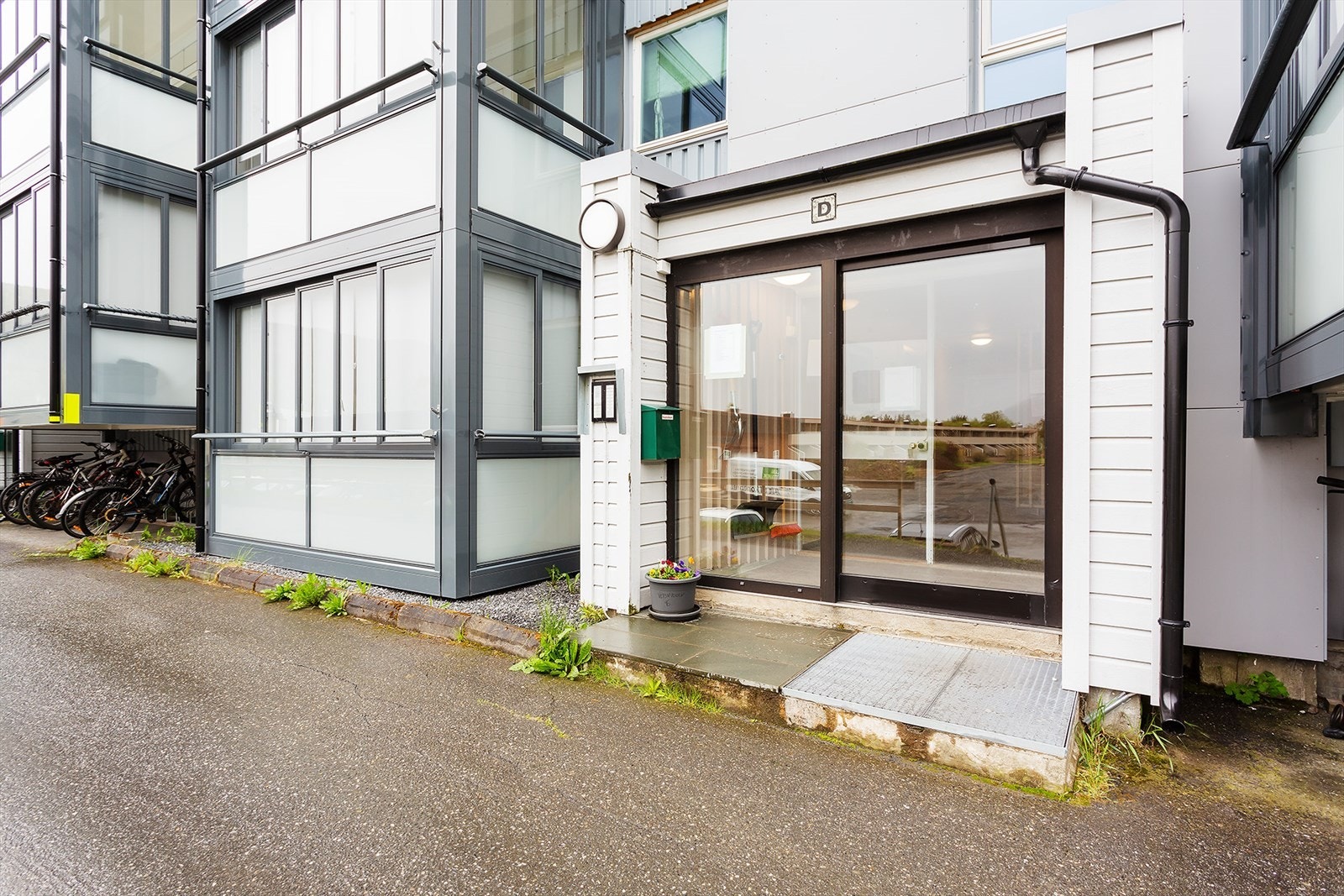 Hovedinngang. Galleribilde