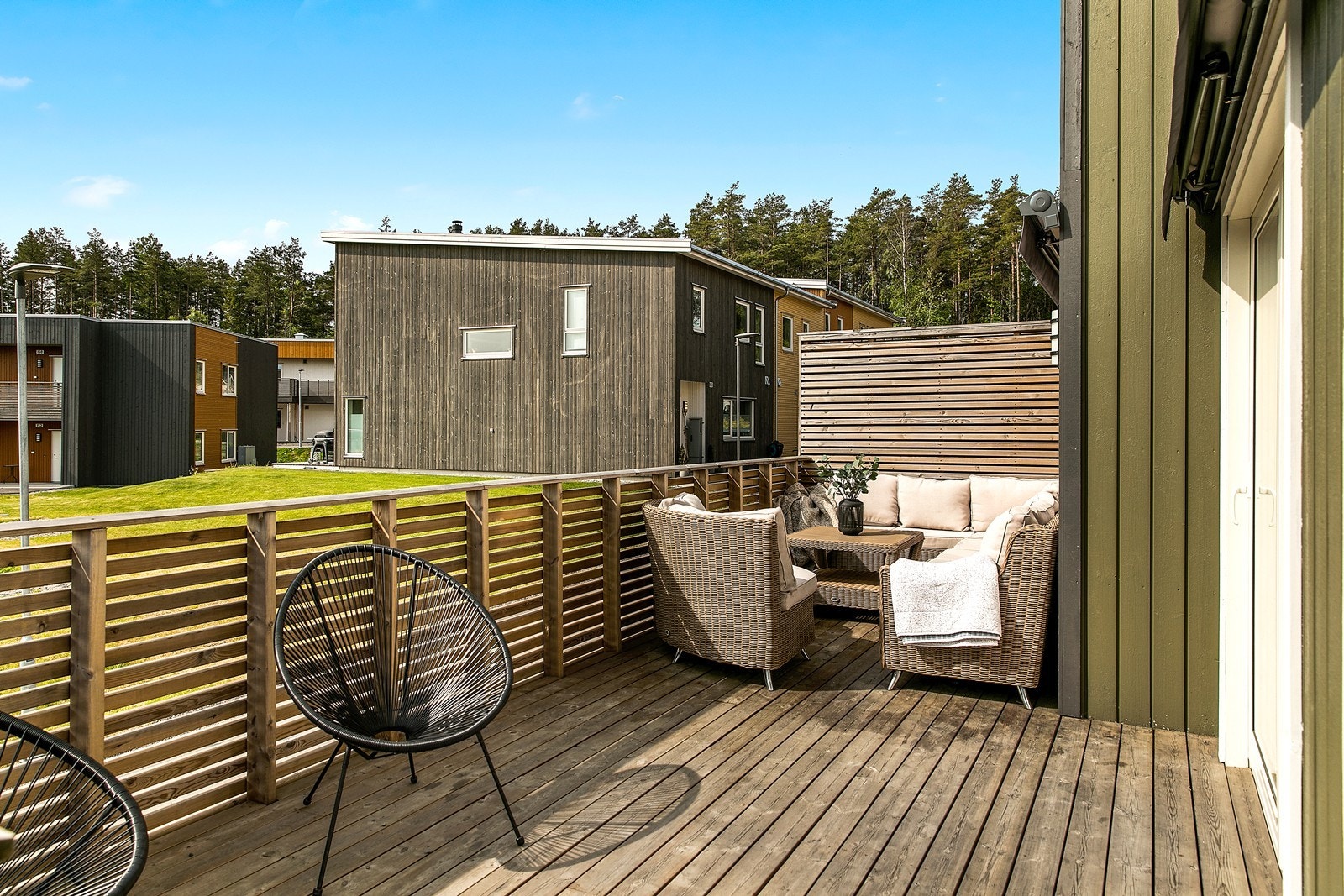 Solrik terrasse Galleribilde