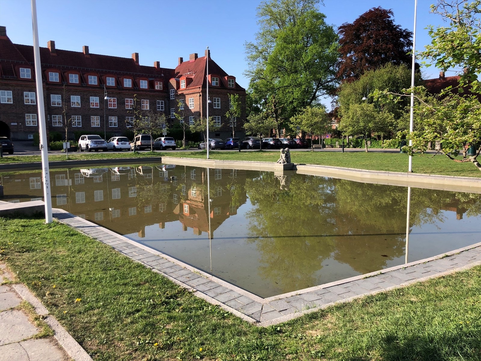 Damplassen. Galleribilde