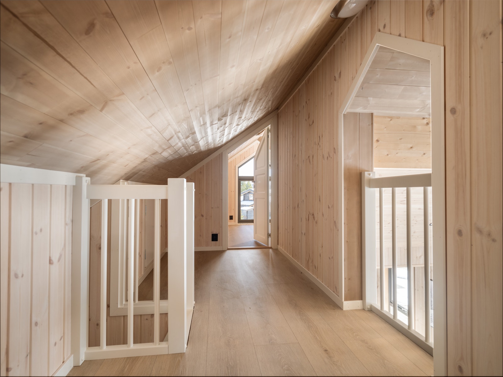 Hemsen har et gulvareal på over 30 kvm. Galleribilde