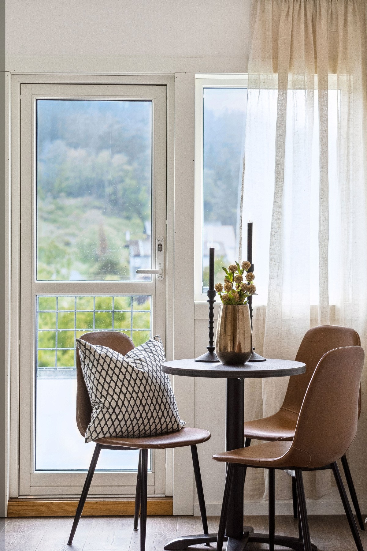Plass til egen spisestue. Galleribilde