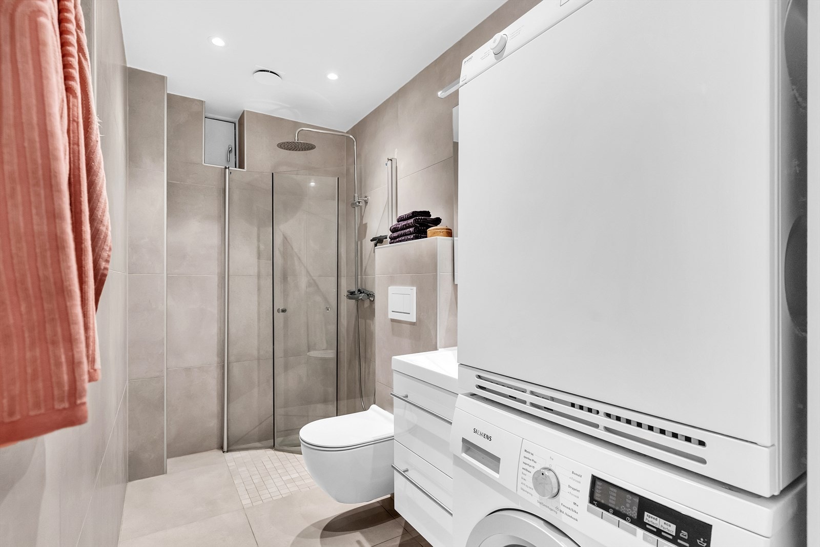 Badet er fra 2020 og arbeider utført i regi av Scanflis AS med full dokumentasjon. Galleribilde