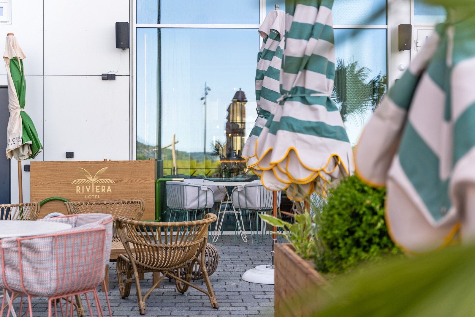 Nye Hotel Riviera åpnet også i mai måned. Galleribilde