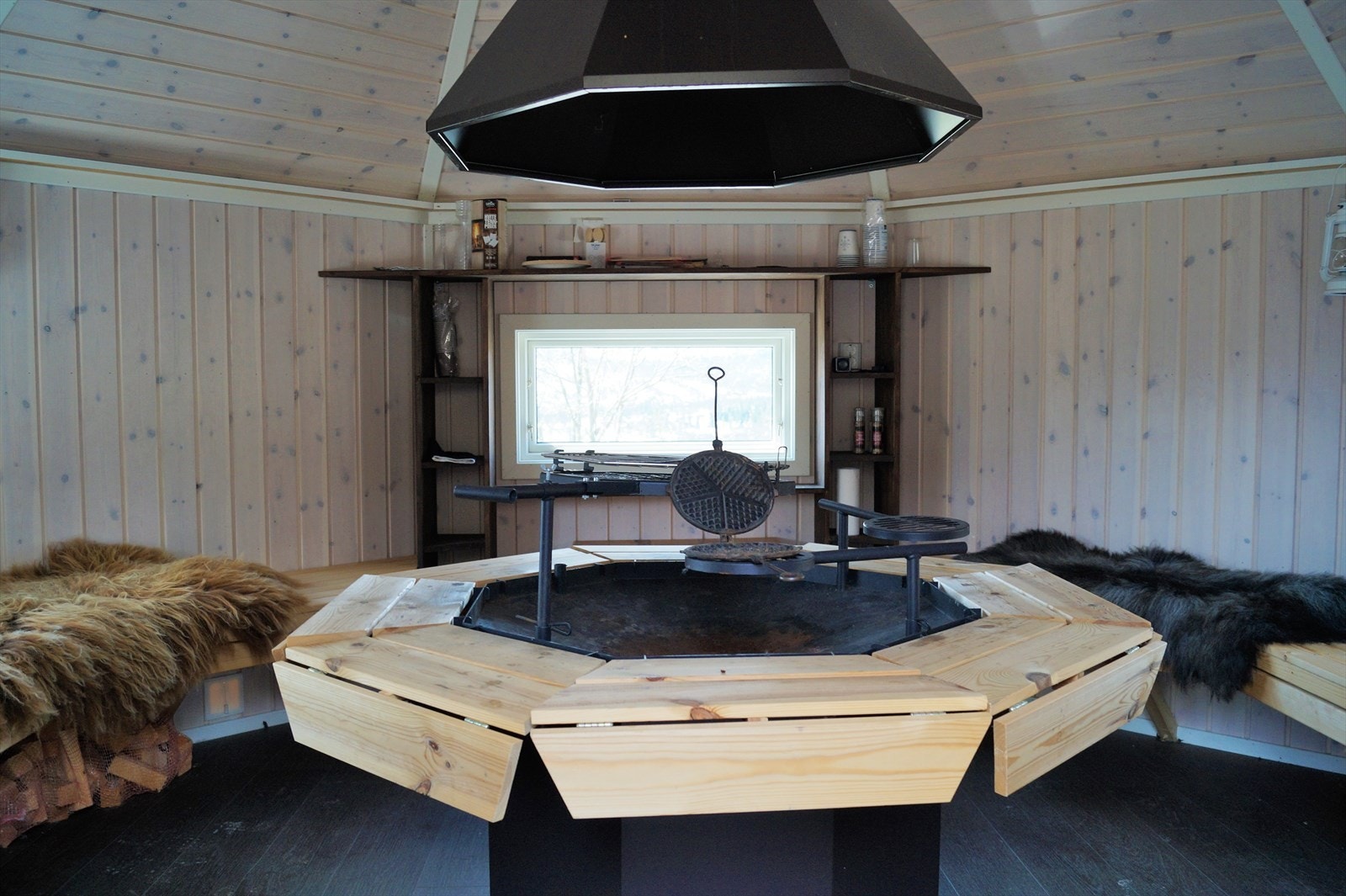 Grillhytta Galleribilde