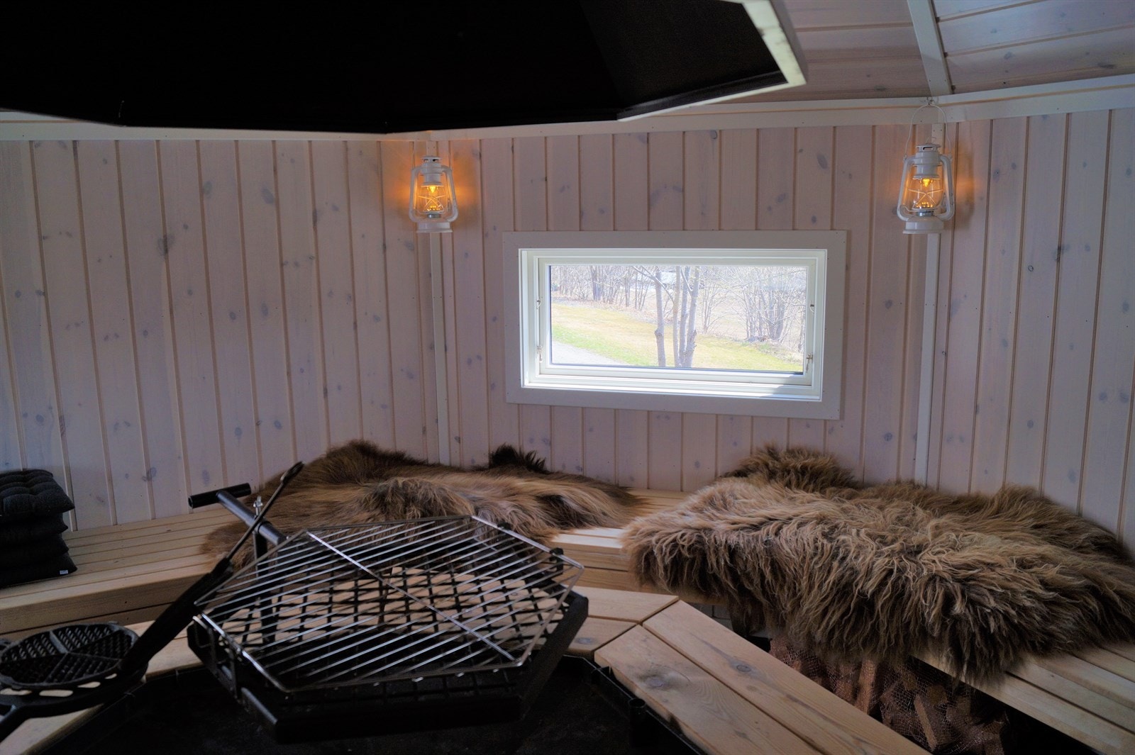 Grillhytta Galleribilde
