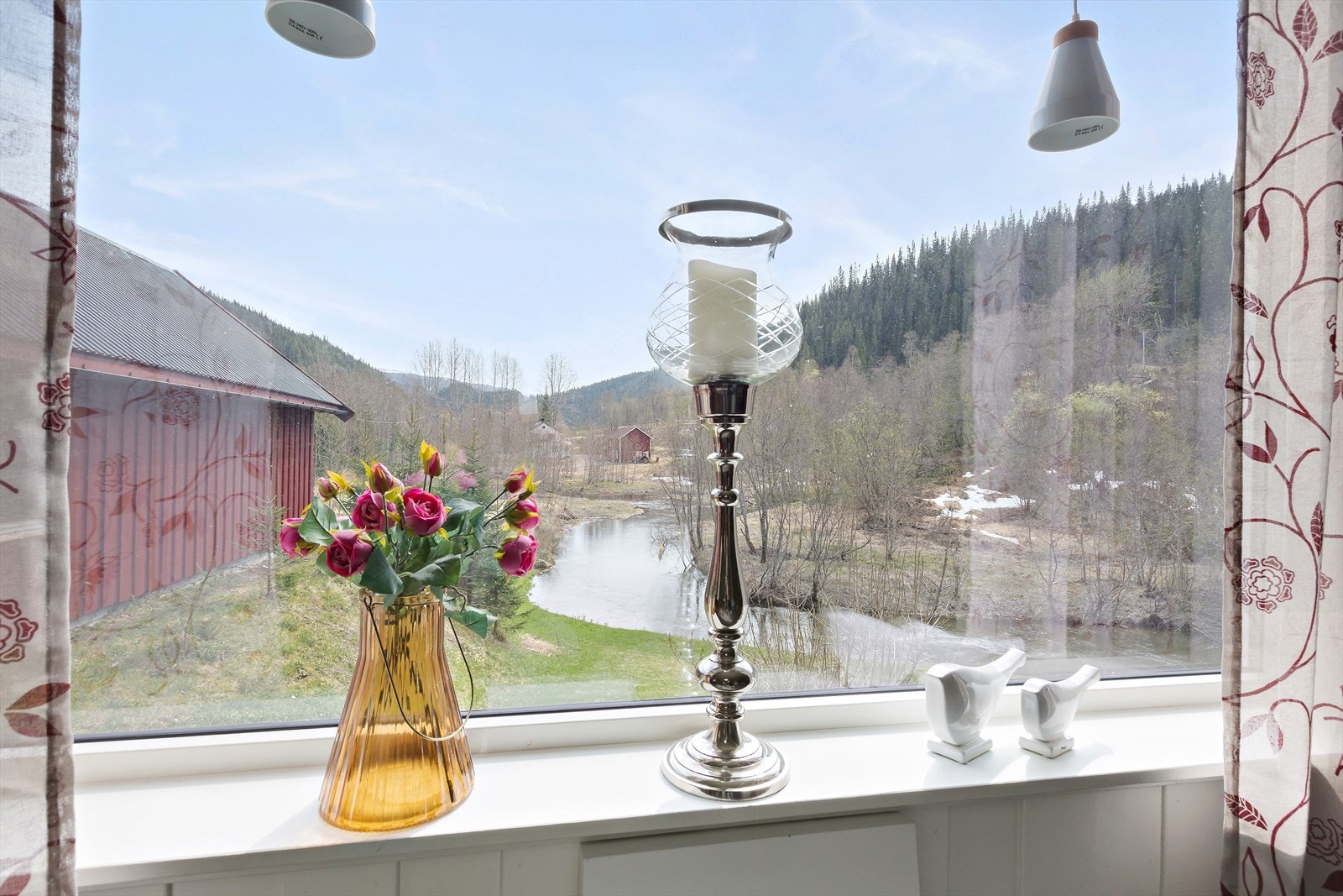 Utsikten fra stuevinduet Galleribilde