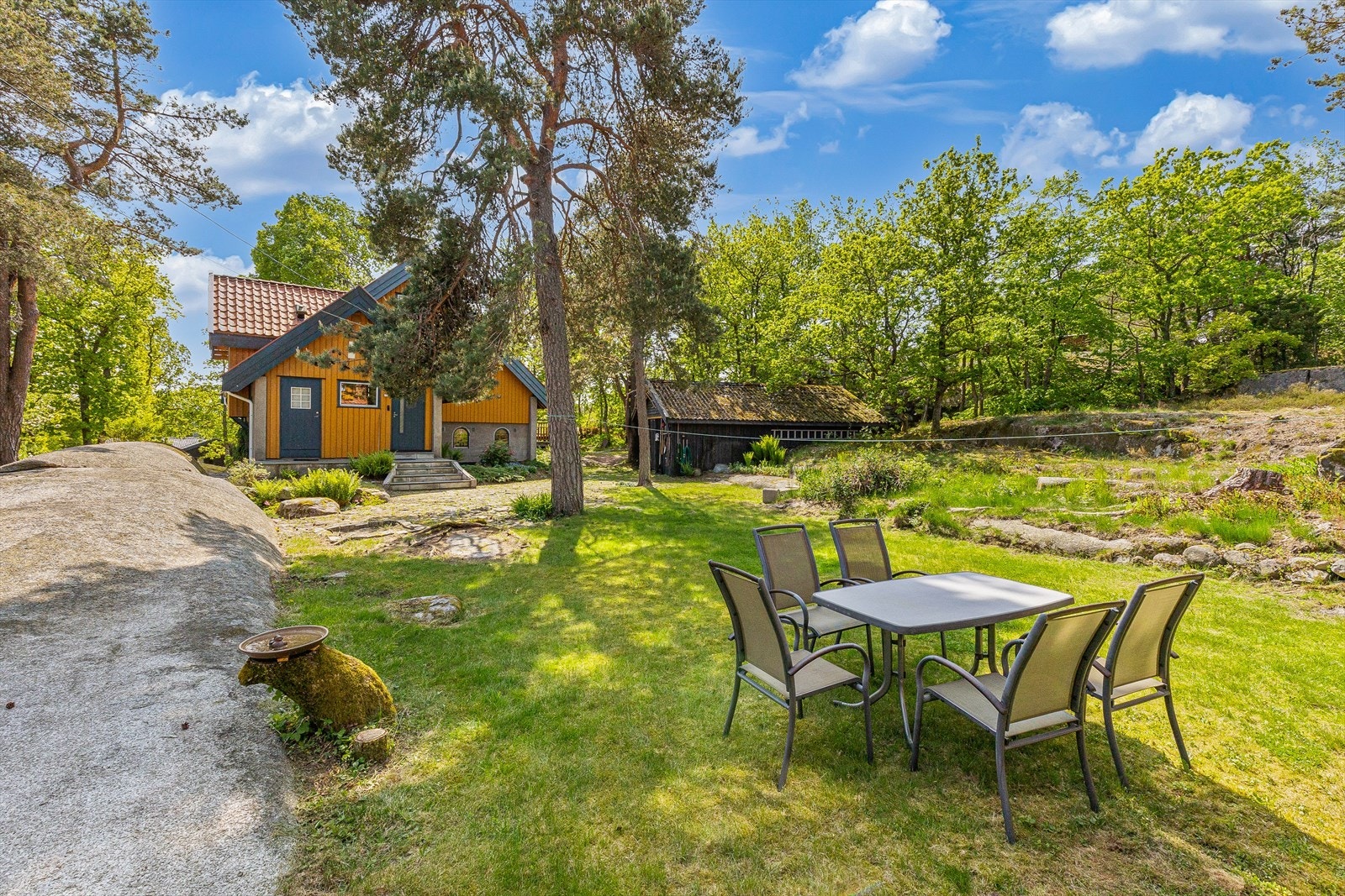 Her kan du bo hele året, eller skape ditt eget sommerparadis/feriested. Galleribilde