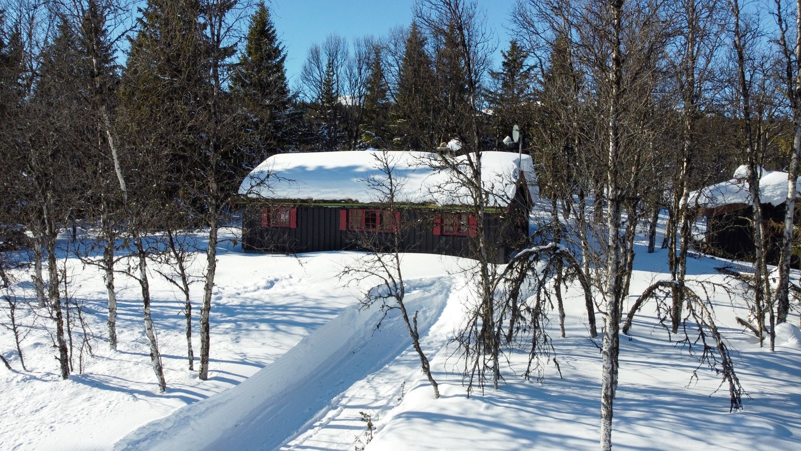 Megler Marit Nystuen presenterer denne eiendommen Galleribilde