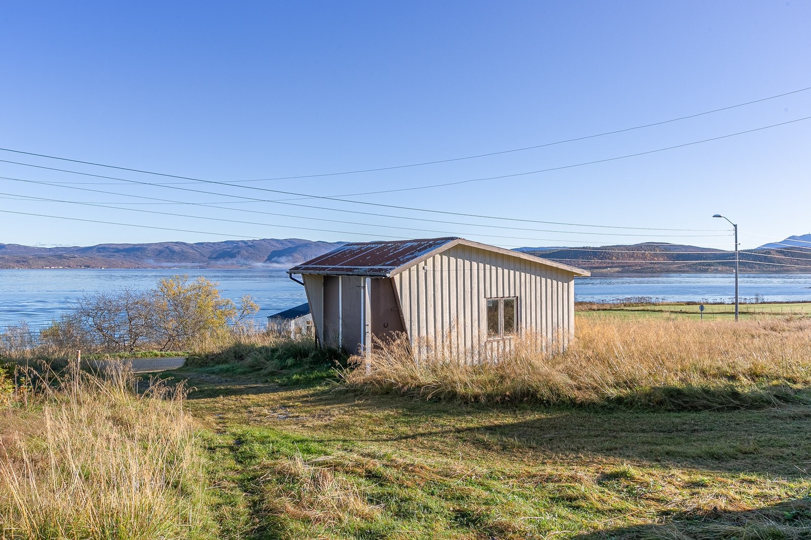 Garasjen på eiendommen. Galleribilde