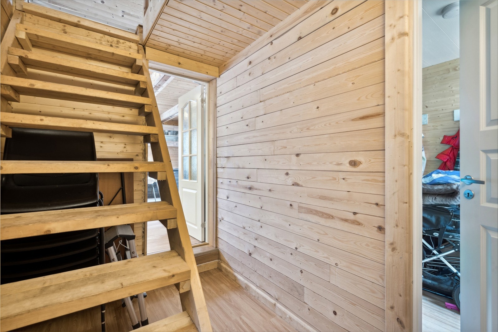 Trapp opp til 2.etasje Galleribilde