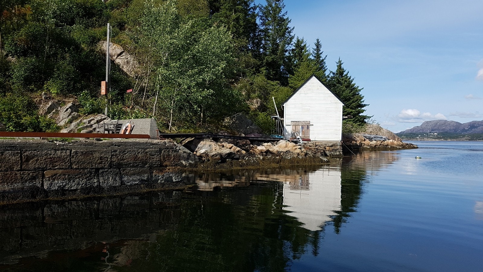 Naustetomt. Galleribilde