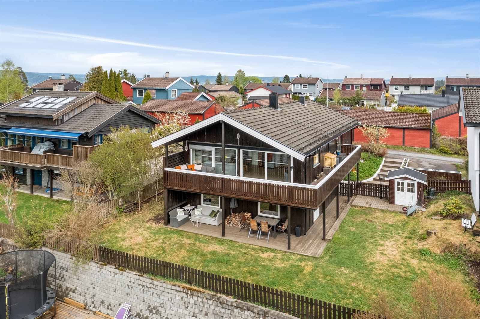 Delvis overbygget terrasse Galleribilde