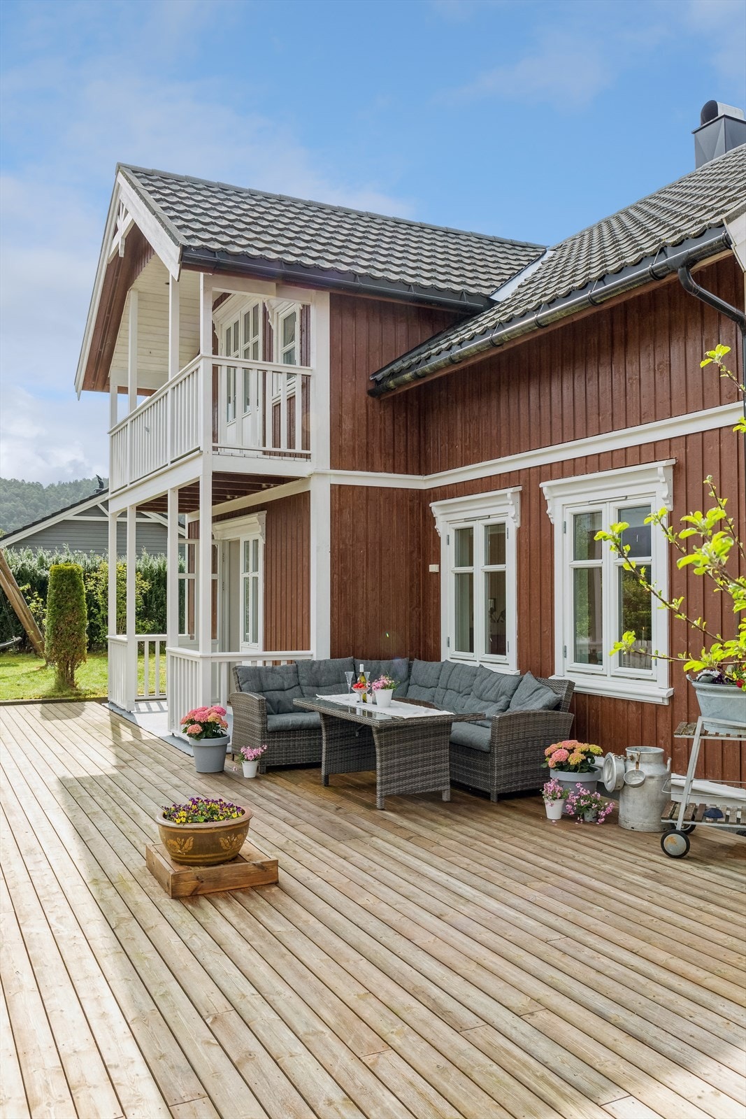 Fra terrasse/inngangsparti. Galleribilde