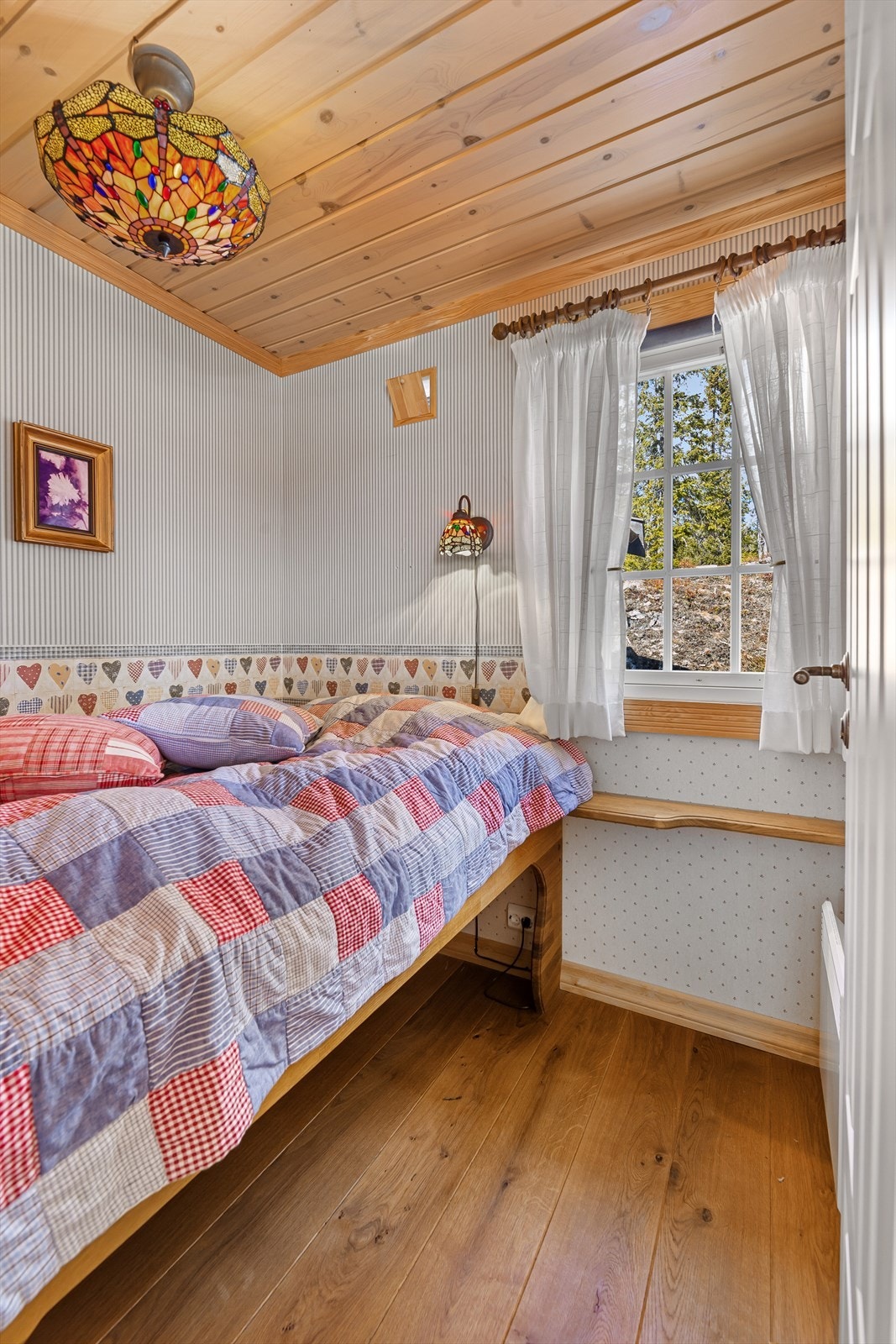 Soverom nr. 4. Galleribilde