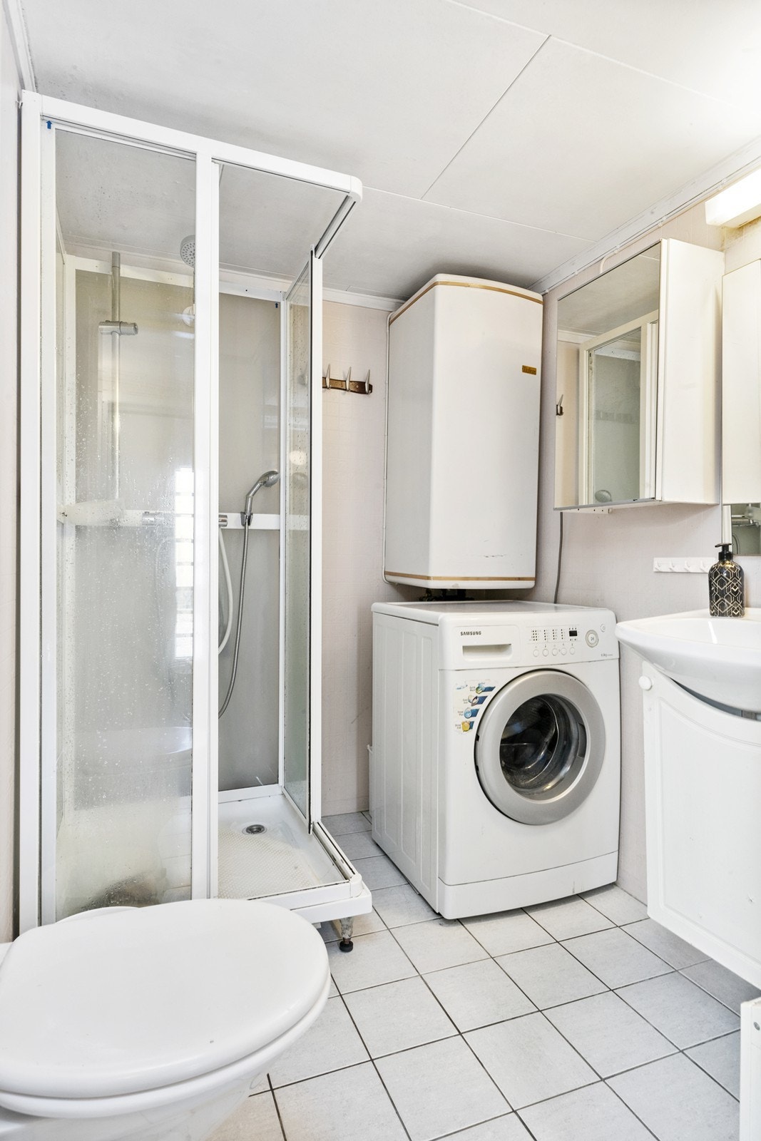 Våtrommet må oppgraderes for å tåle normal bruk etter dagens krav. Galleribilde