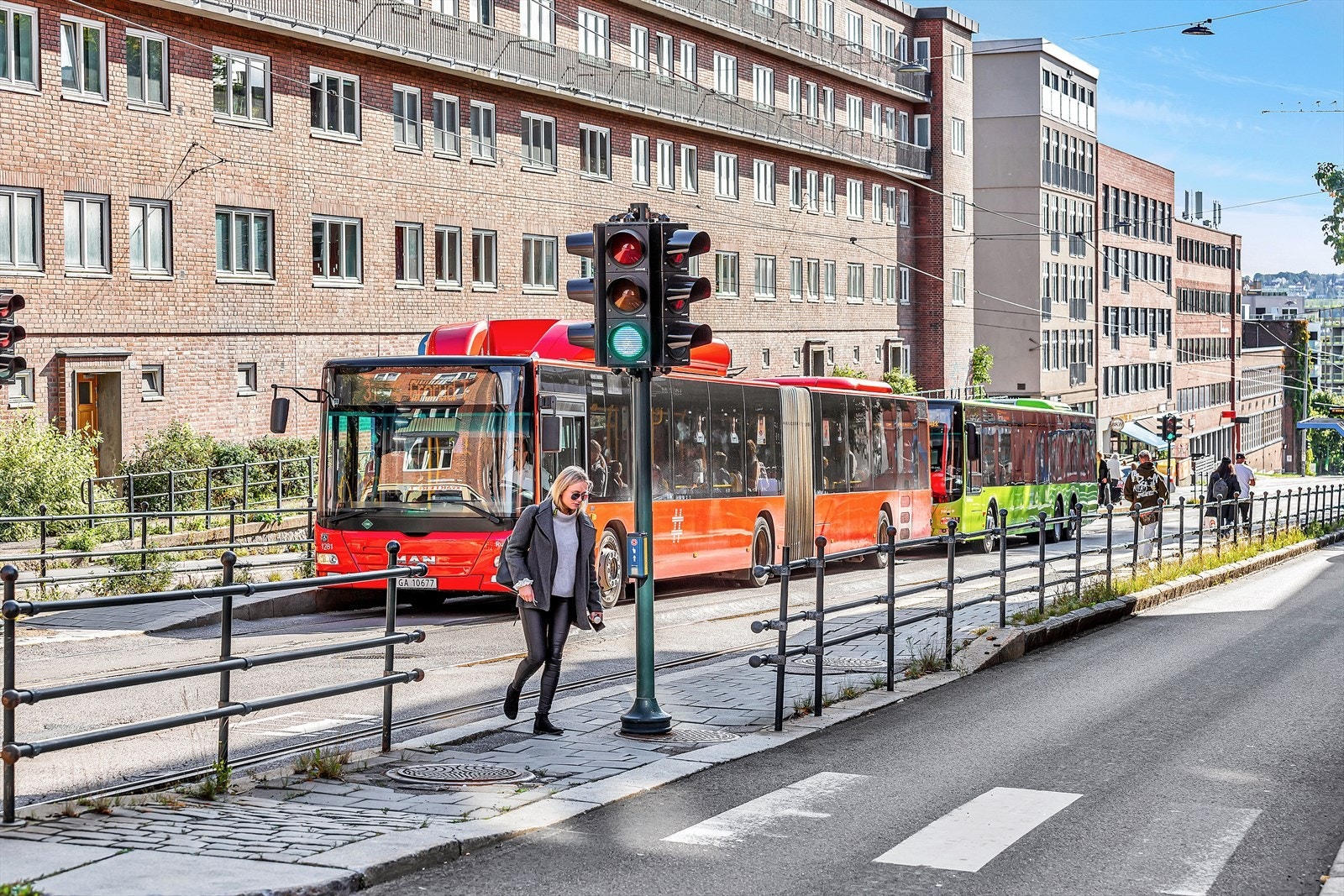 Fra Rosenhoff er det enkelt å komme seg rundt i byen, f.eks. med buss i Trondheimsveien. Galleribilde