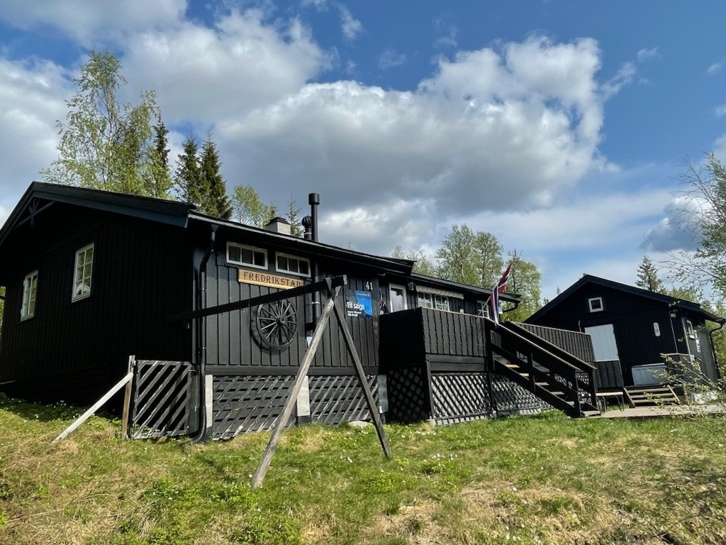 B85F7A2E-BFB2-4EF1-9BF3-8AE620E28151.jpeg Galleribilde