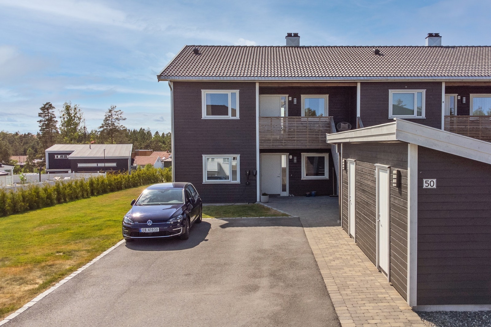 Sportsbod tilknyttet parkeringen. Galleribilde