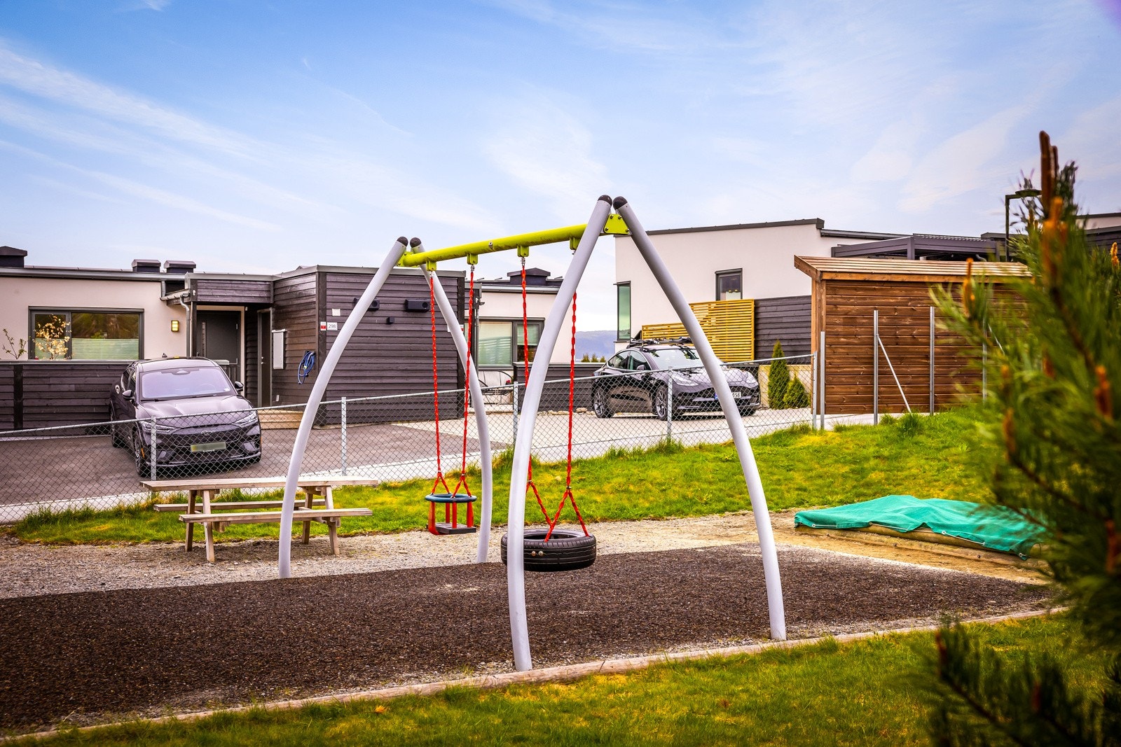Her er ingen gjennomgående trafikk, kun kjøring til og fra boliger. Galleribilde