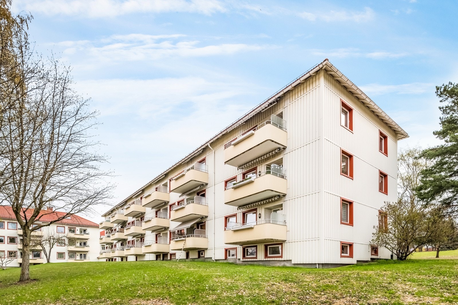 Leiligheten er omringet av store grøntområder og med Etterstadparken som nærmeste nabo Galleribilde