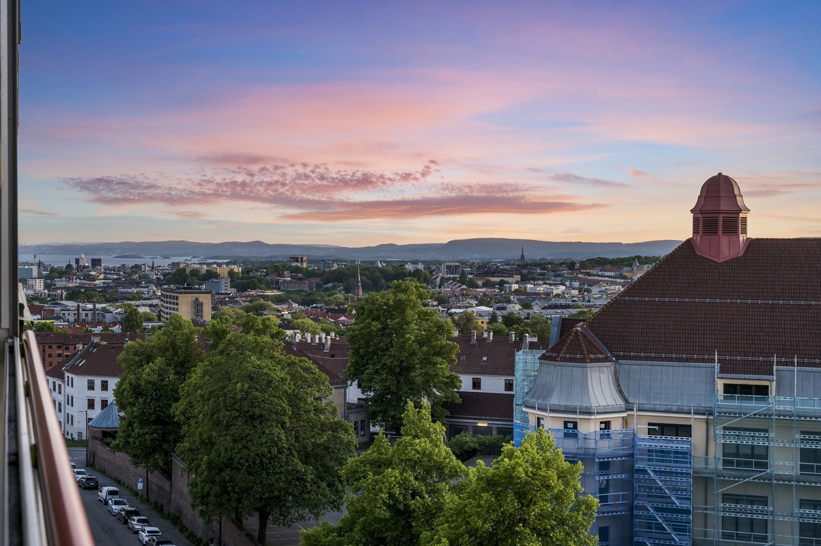 Her har du svært gode solforhold fra ca. kl. 16 til solnedgang Galleribilde