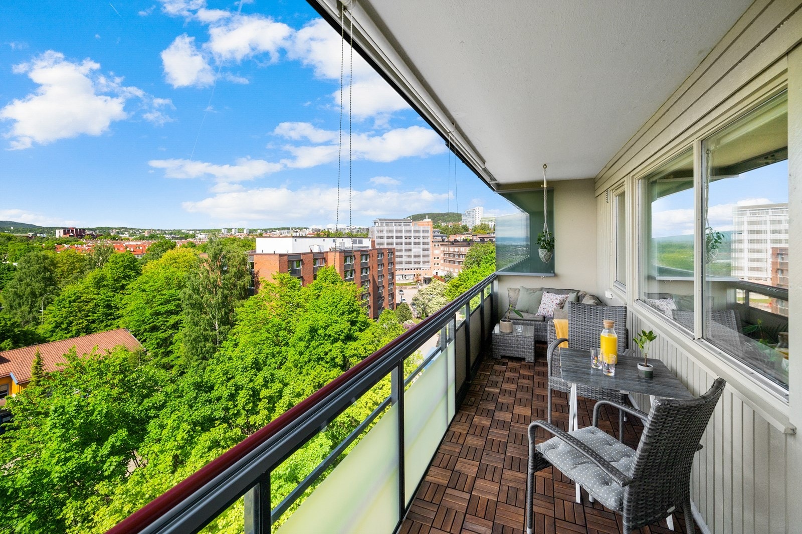 Velkommen til Dynekilgata 15 - Presentert av Joakim Hjelm ved Nordvik Galleribilde