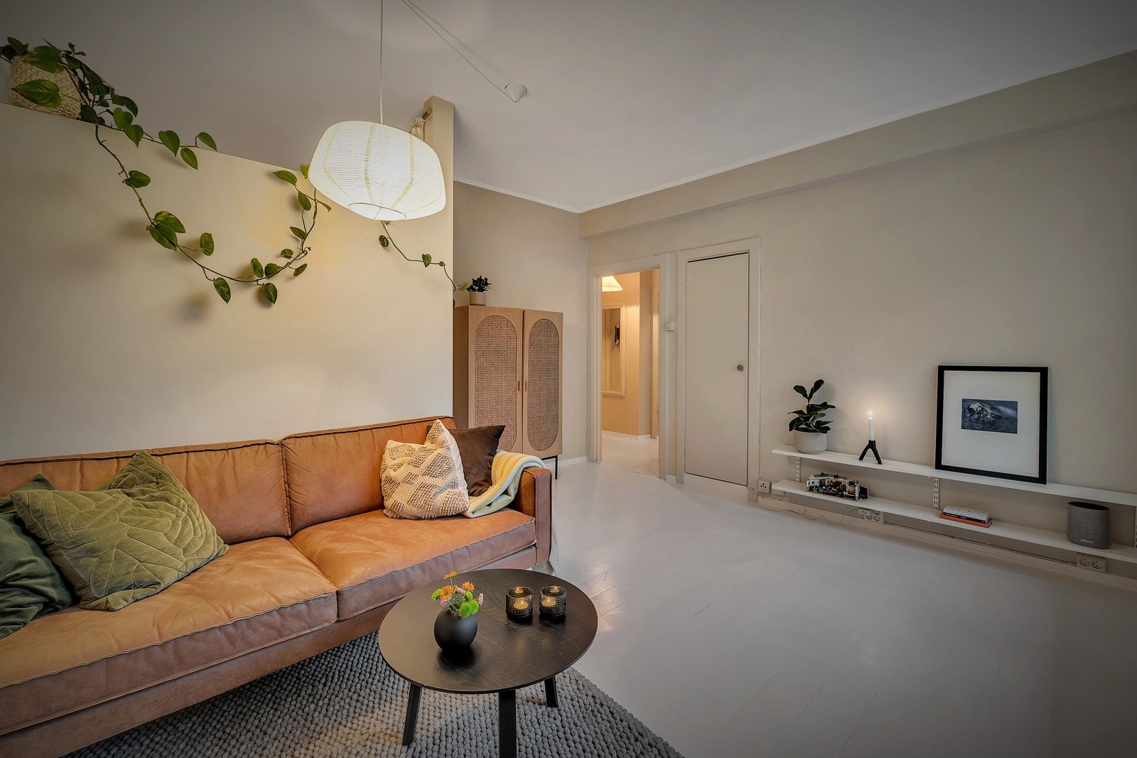 God plass til det du trenger i stuen Galleribilde