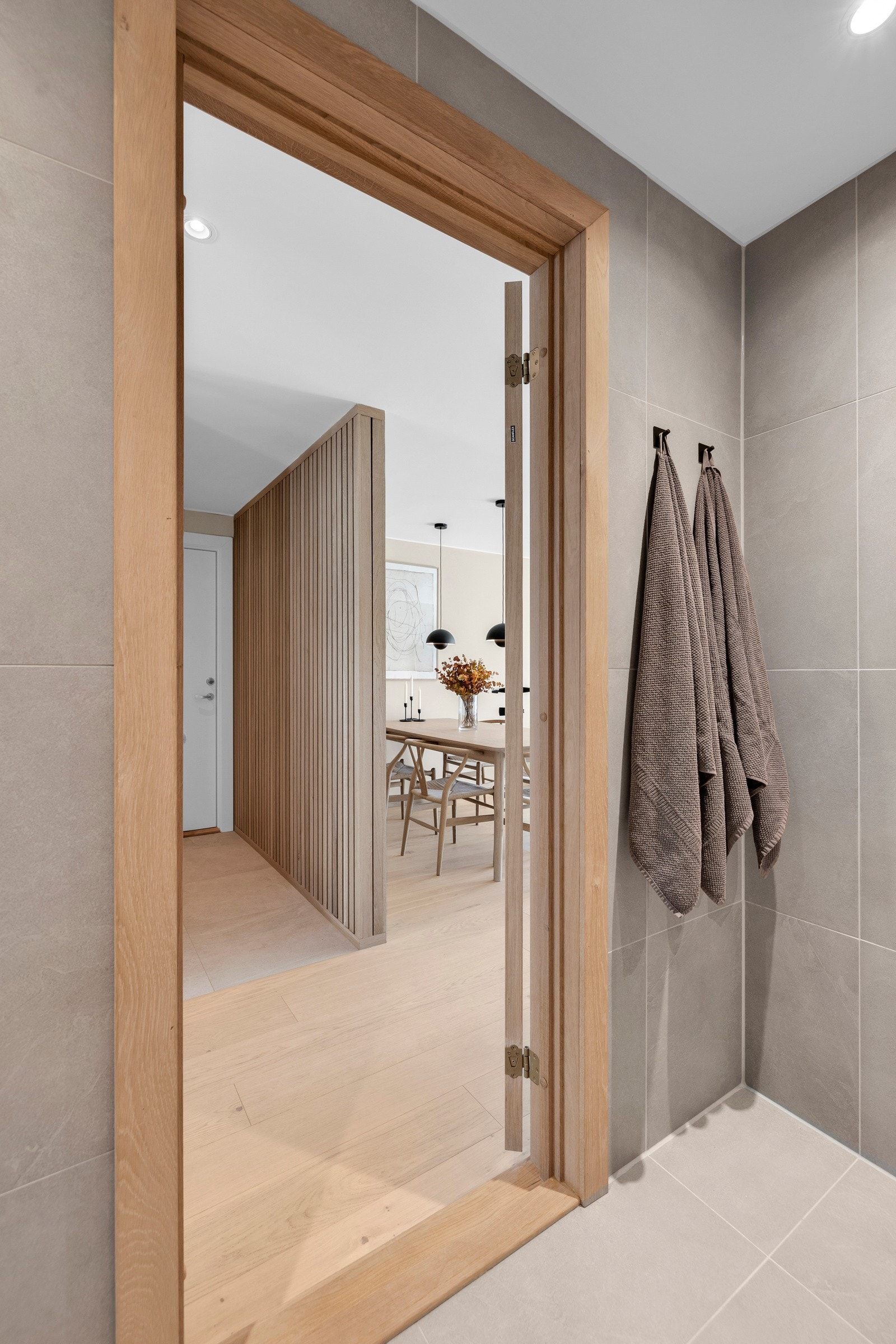 Baderomsdetaljer. Galleribilde