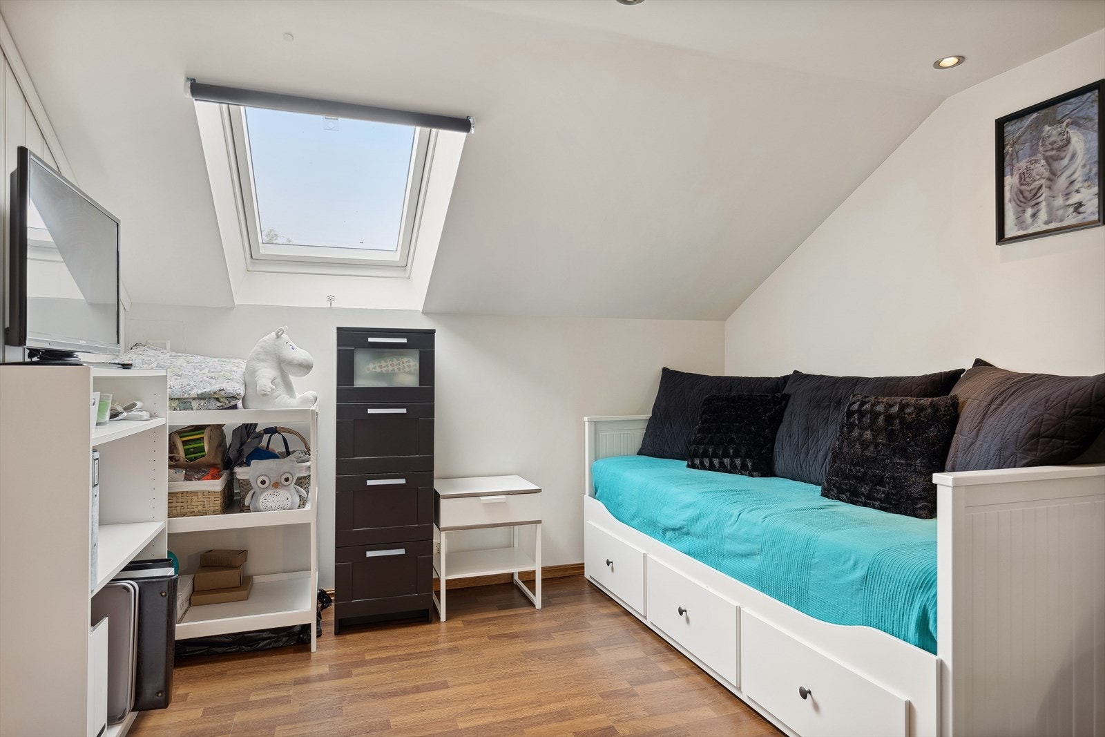 - Soverom på loft er innredet, men ikke søkt om/godkjent - Galleribilde