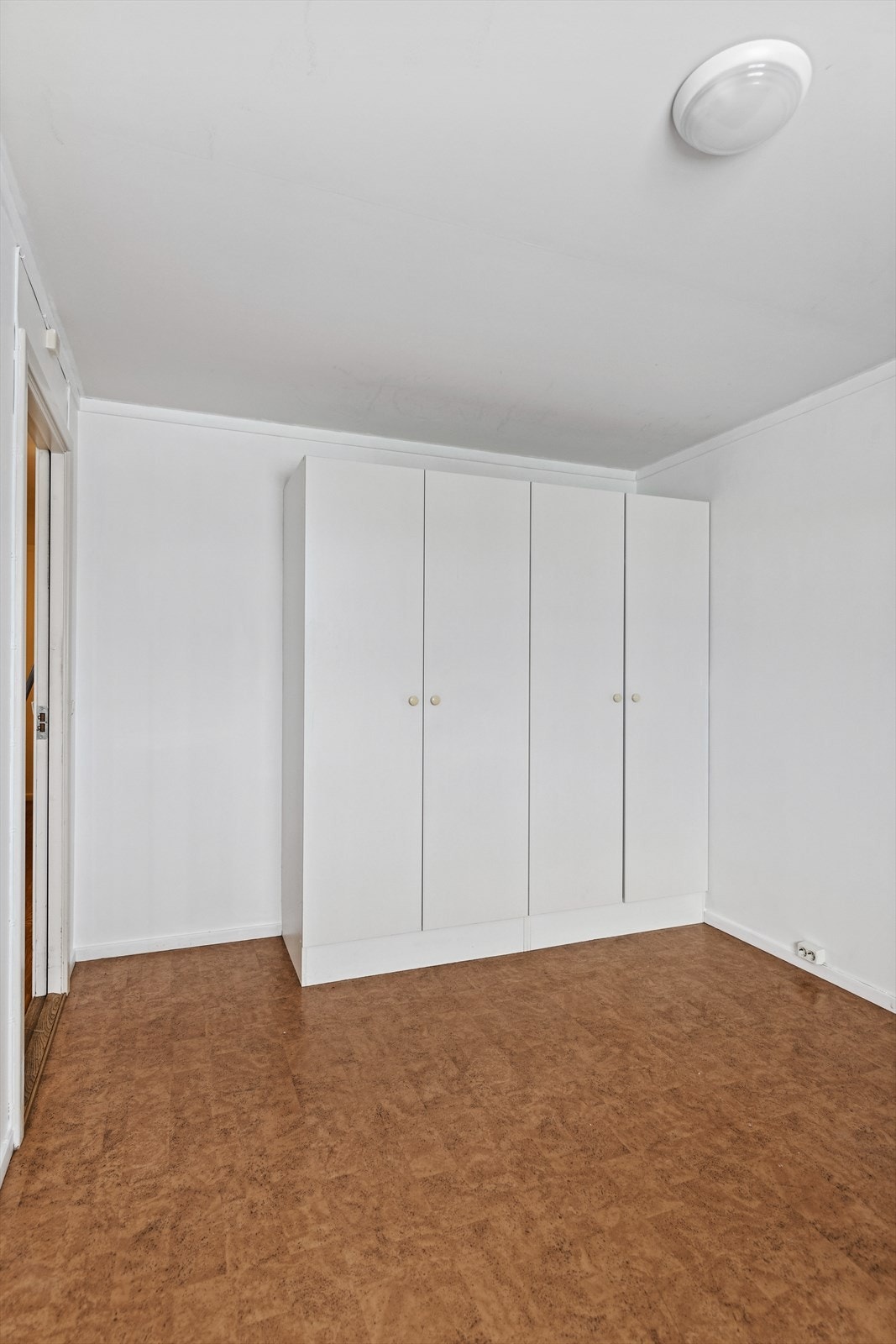 Soverommet har plass til garderobeskap. Galleribilde