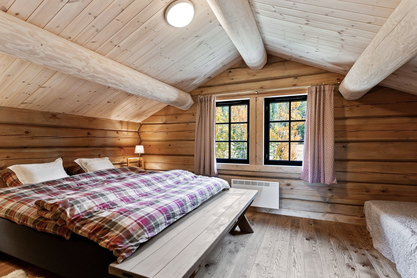 Romslig soverom oppe også Galleribilde