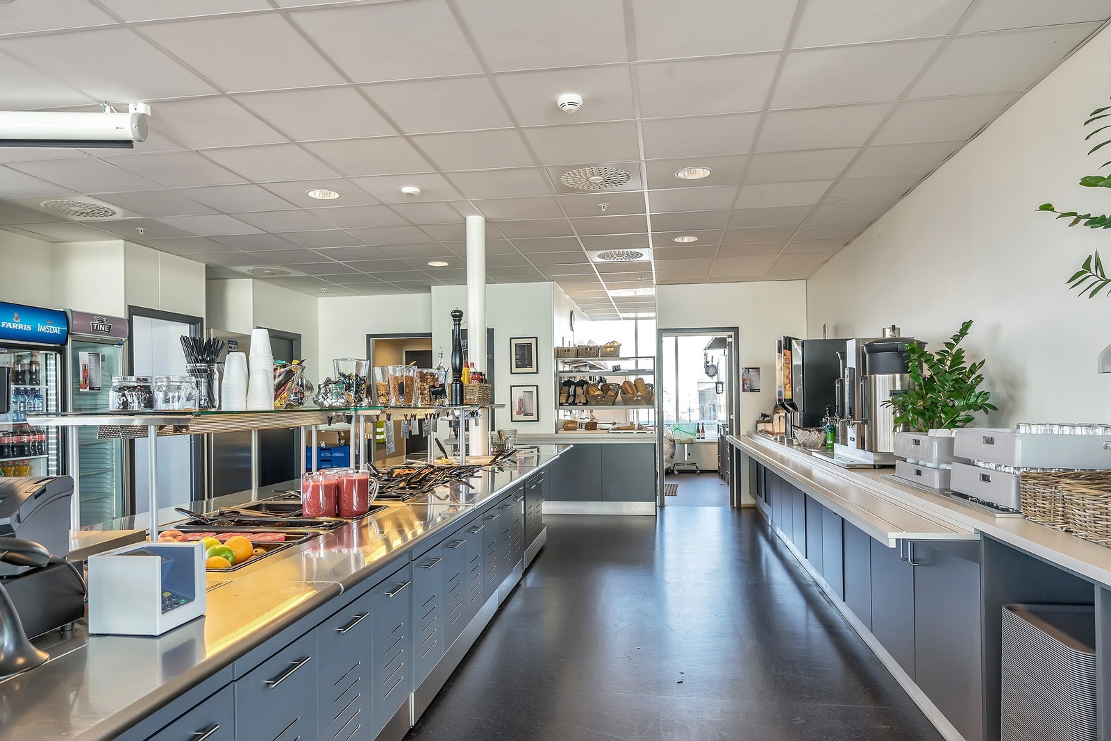 Felles betjent kantine Galleribilde