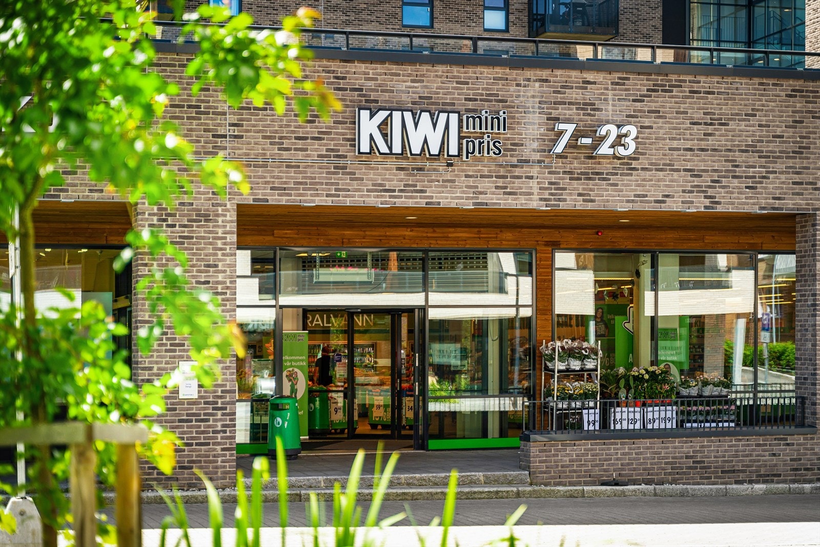 Stor Kiwi butikk på Myrvoll Torg Galleribilde