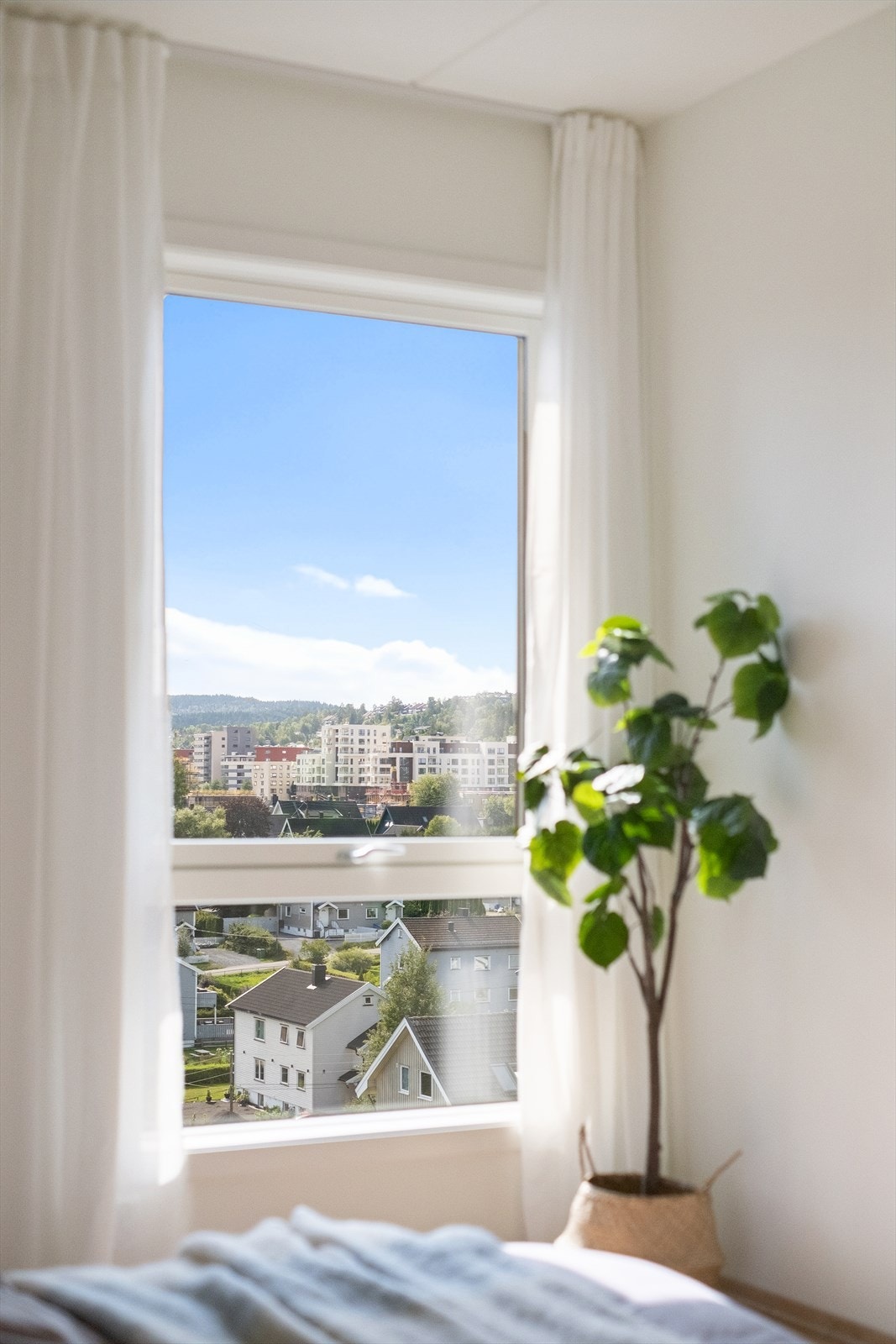 Flott utsikt, også fra hovedsoverommet! Galleribilde