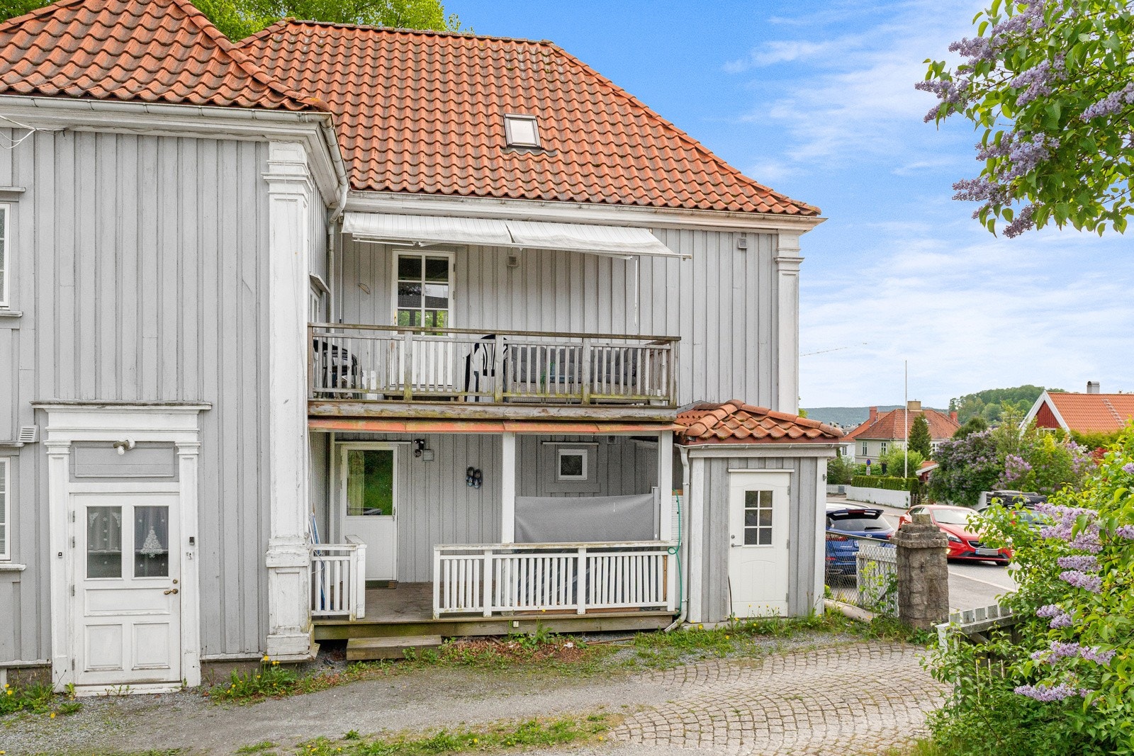 Egen balkong Galleribilde