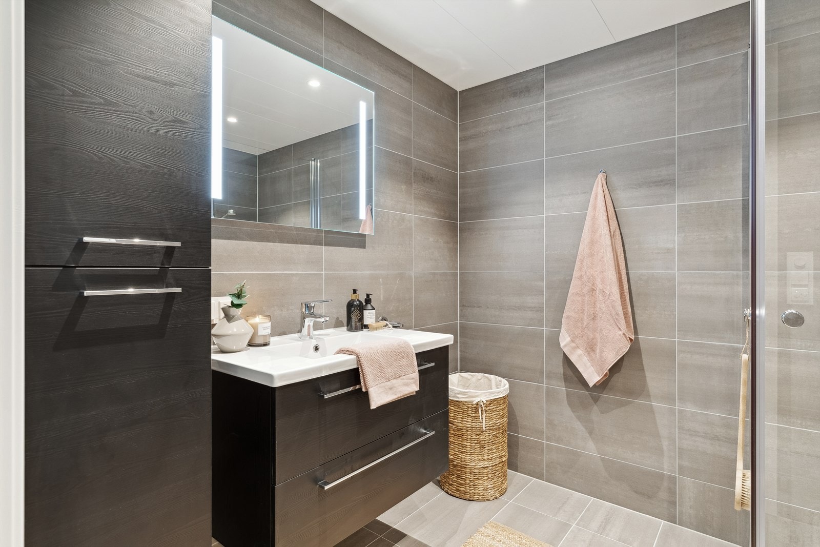 Det er opplegg for vaskemaskin. Galleribilde