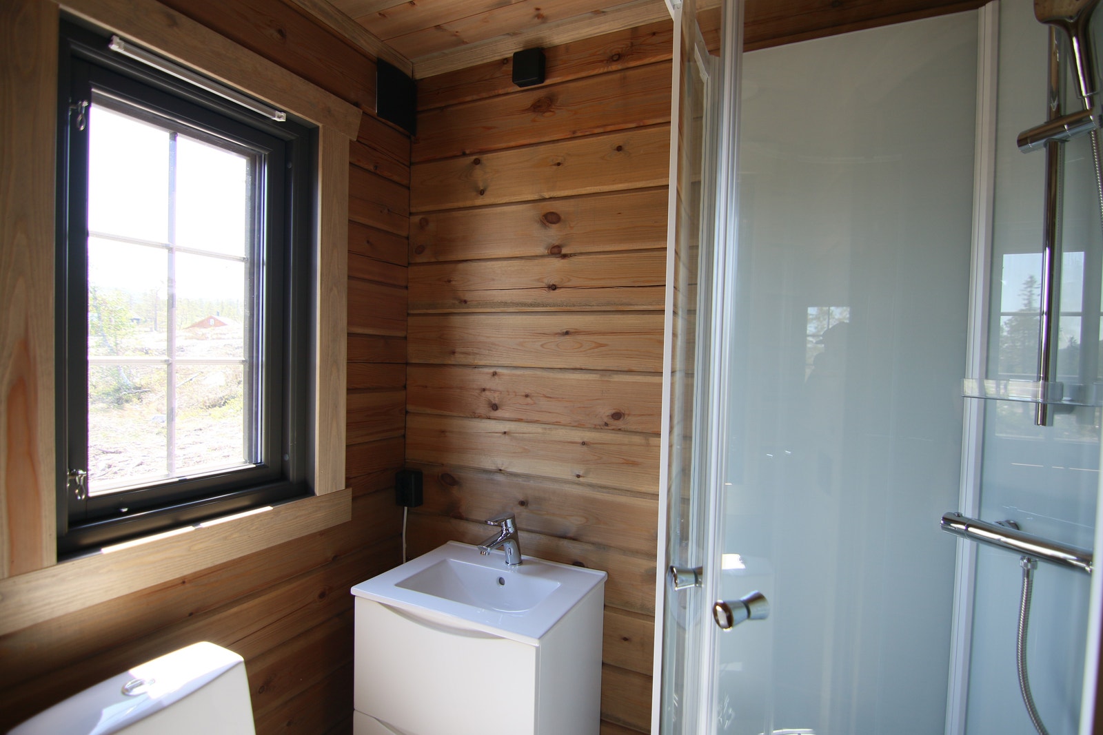 Eget lite bad til soverom Galleribilde